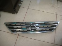 Решетка радиатора Nissan Presage TU31 (2005)