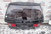 Крышка багажника Toyota Ipsum SXM10 (1999)